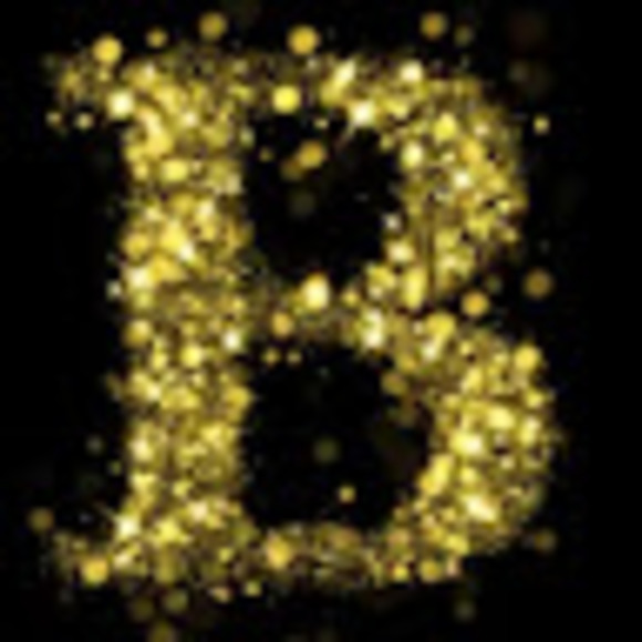 Profile Picture of Cate Bernamonti (@cbernamonti) on Poshmark