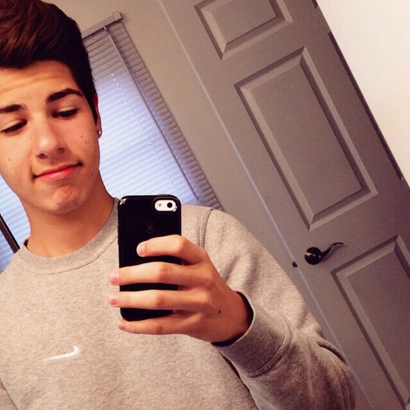 Nick Doty - Poshmark Profile Picture of Nick Doty (@nickxdoty) on Poshmark