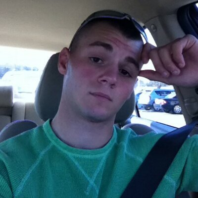 Profile Picture of Devin (@DevinGill95) on Twitter