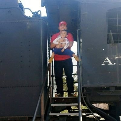 Profile Picture of Ray Torrez (@RayTorrez19) on Twitter