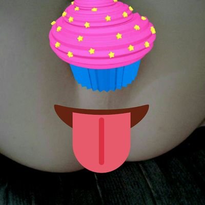 Profile Picture of Submissive Bottom (@BrianDa67862495) on Twitter