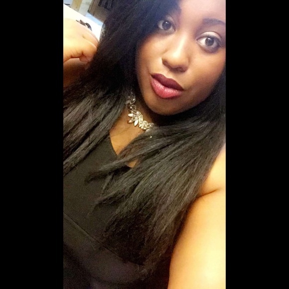Profile Picture of Marquita Shuffer (@saydivaa) on Poshmark