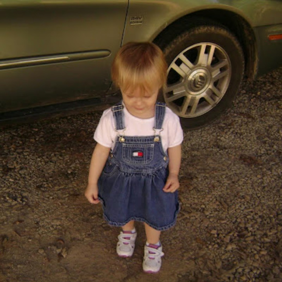 Profile Picture of Marley Rostan (@marleyrostan_12) on Poshmark