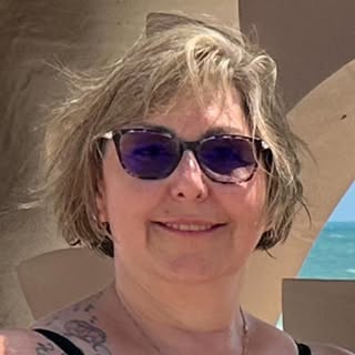 Profile Picture of Deanna Henderson (@henderson_deanna) on Instagram