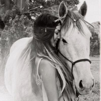 Profile Picture of Crystal.Summer (@CrystalSummer3) on Twitter