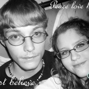 Profile Picture of Lori Hayes (@crazyandwild8512) on Myspace