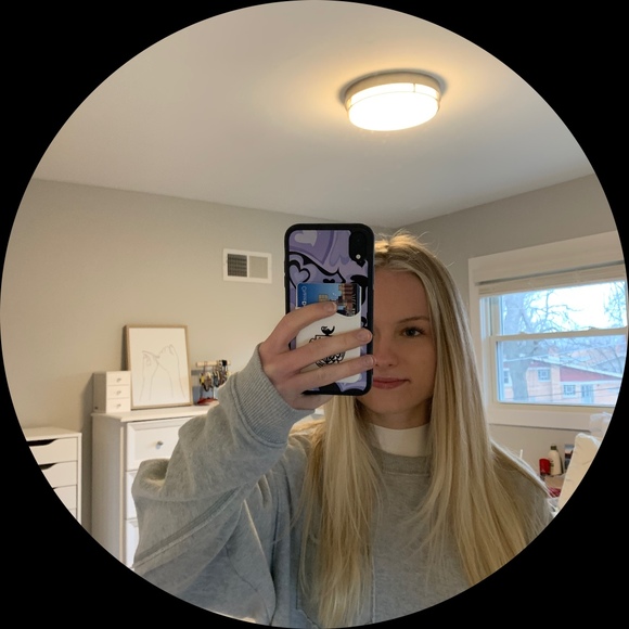 Profile Picture of Jill Magafas (@jilllmags) on Poshmark