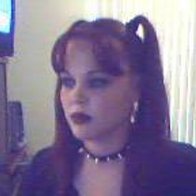 Profile Picture of Kimberly Hurst (@Rogue69) on Twitter