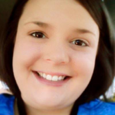 Profile Picture of Amanda Foshee (@fosh08) on Twitter