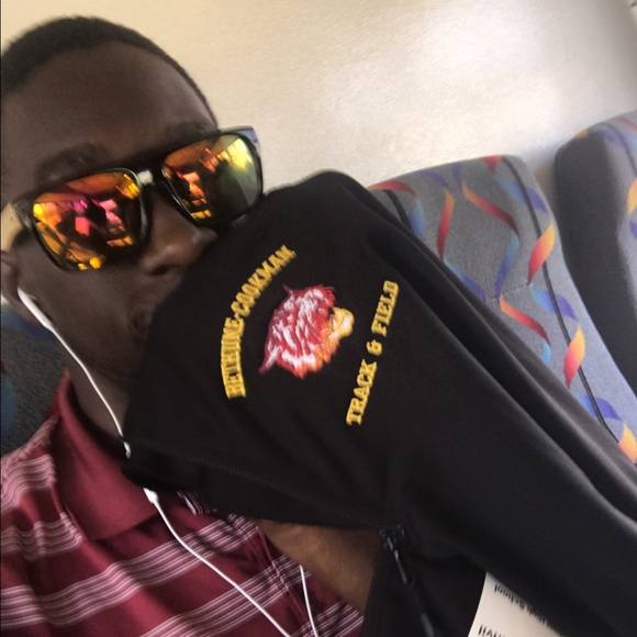 Profile Picture of Princy Dorsainvil (@prince_sea) on Poshmark