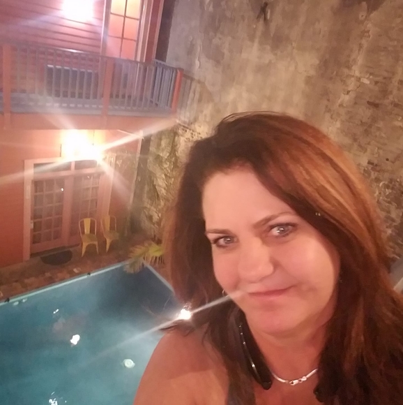 Laurie Fletcher - Poshmark Profile Picture of Laurie Fletcher (@fletcher69) on Poshmark