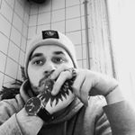 Profile Picture of adam jamie (@adamofthedeaddraws) on Instagram