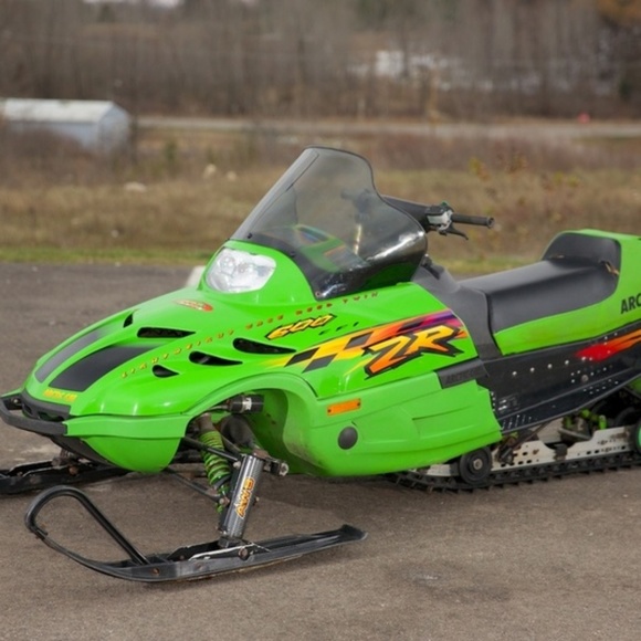 Profile Picture of Allen Hicks (@allenhicks24) on Poshmark