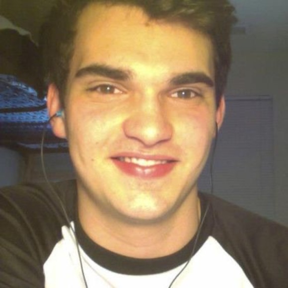 Profile Picture of Martin Pruitt (@pruittmt) on Poshmark