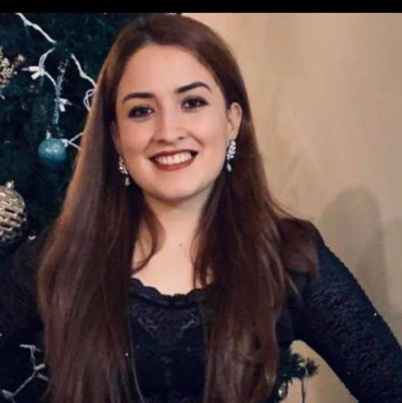 Profile Picture of Edith Gonzalez (@luisaegonzalez) on Poshmark