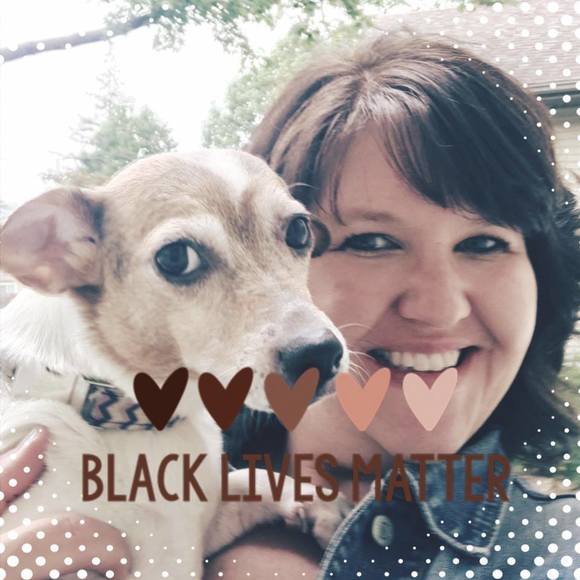 Profile Picture of Kim Ring (@ringk) on Poshmark