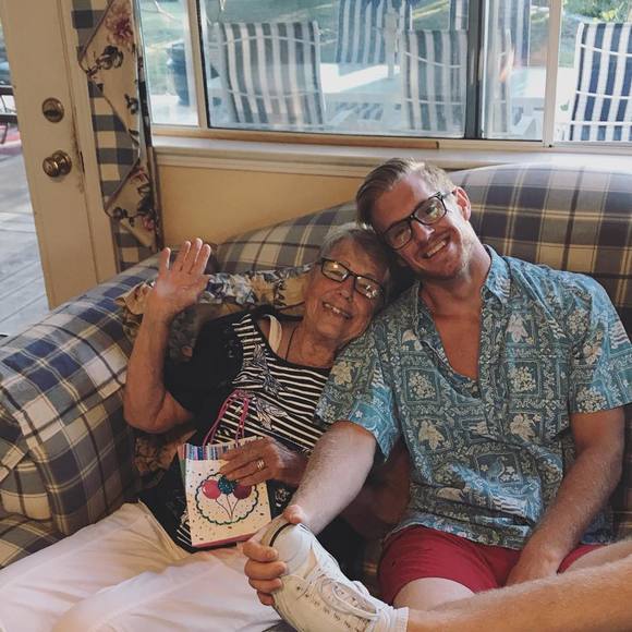 Profile Picture of Matthew Dechaine (@mattaxline88) on Poshmark