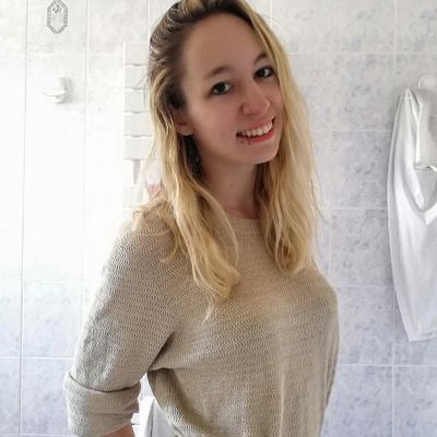 Profile Picture of Sarah Marchand (@Sarahdoesalot) on Twitter