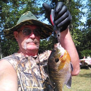 Profile Picture of Carl Frye (@carl.frye.79) on Facebook