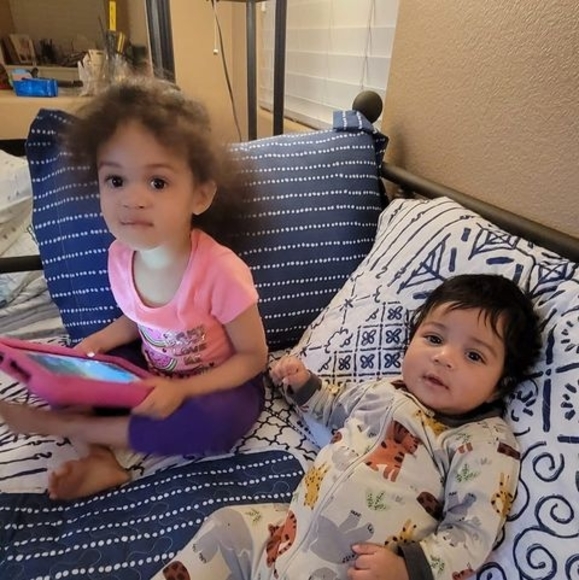 Profile Picture of Cassandra Warren (@cheshire93xp) on Poshmark