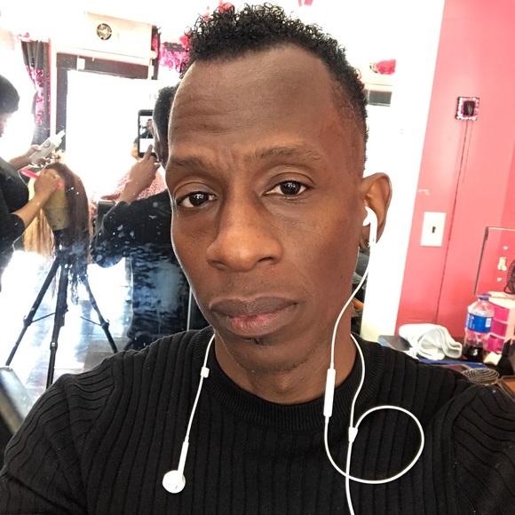 Profile Picture of Andre Briggs (@rizan2018) on Poshmark