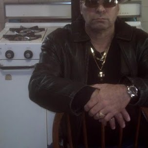 Profile Picture of CHARLESDASHNAW (@CHARLESDASHNAW2) on Twitter