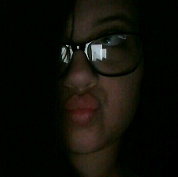 Profile Picture of Kayla Spiece (@kaylalyn12) on Poshmark