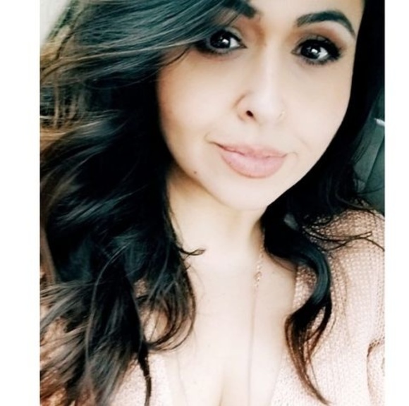 Profile Picture of Cindy Benjamin-isaak (@cb7200) on Poshmark