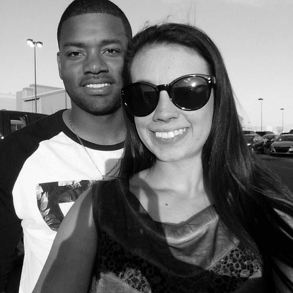 Profile Picture of Hazel Manuel (@hmanuel2011) on Poshmark