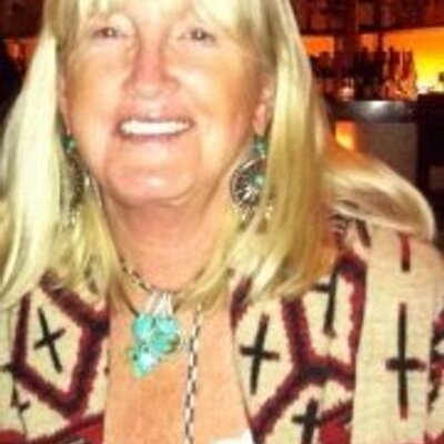 Profile Picture of Ariane Roberts (@arianeroberts42) on Twitter