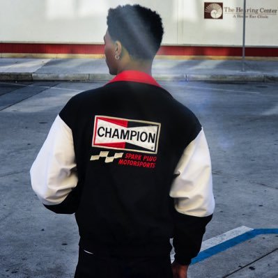 Profile Picture of Air 魂 (@AaronSpeaksOut) on Twitter