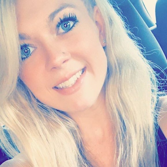 Profile Picture of Drew Turner (@drewturner1) on Poshmark