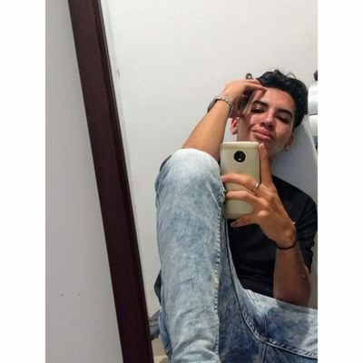 Profile Picture of Daniel Bayona (@DanielB35351943) on Twitter