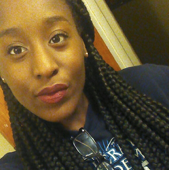 Profile Picture of Deasha Marcellus (@lovely326) on Poshmark