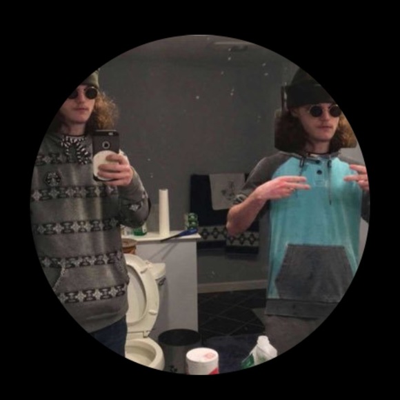 Profile Picture of Jeremy Morrison (@bigjerm222) on Poshmark