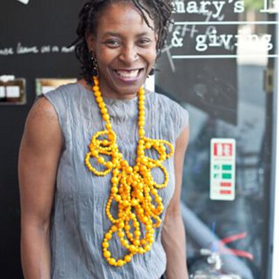Profile Picture of Linda Simmons Mason (@LindaLondonLife) on Twitter
