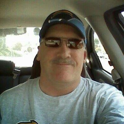 Profile Picture of Doug Kaiser (@DangitdougDoug) on Twitter