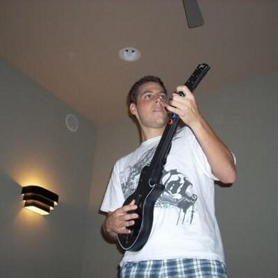 Profile Picture of Jason Perlmutter (@firerescue88) on Twitter