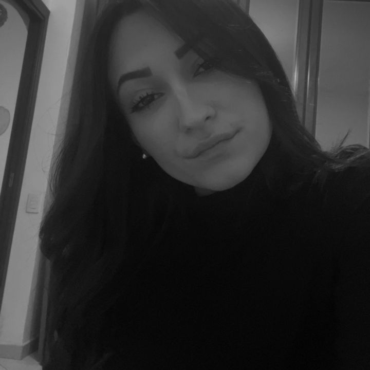 Profile Picture of Martina 💫 (@martinad.s) on Tiktok