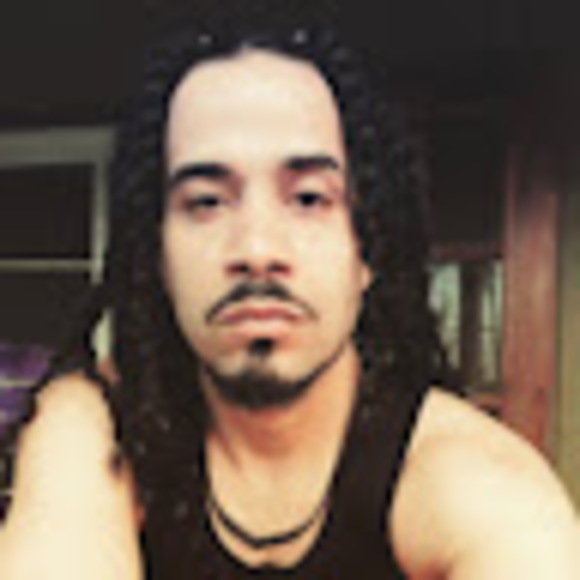 Profile Picture of Wilfred Rodriguez jr (@wilrodriguez81) on Poshmark