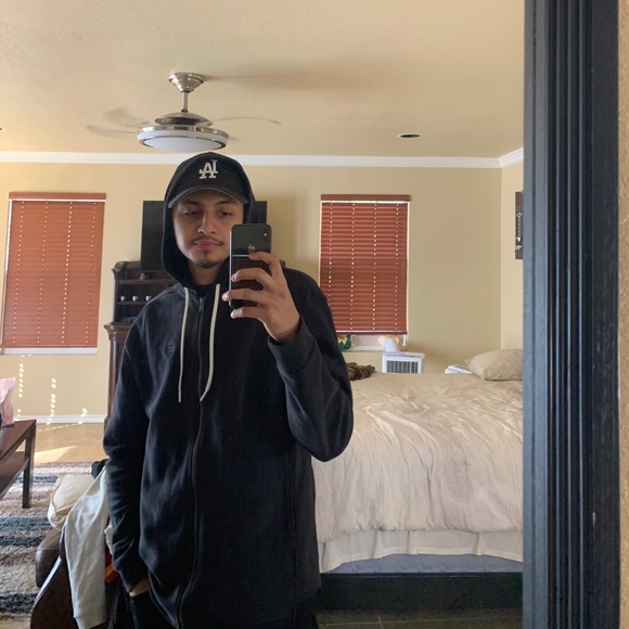 Profile Picture of Joaquin Silva (@joaquin_silva) on Poshmark