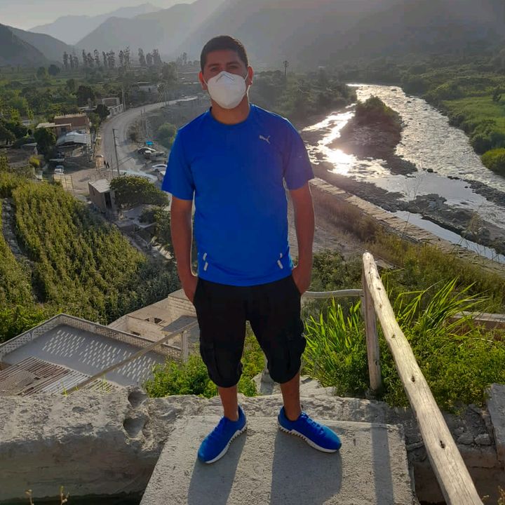 Profile Picture of Robertico⚡ (@darwinrobertosv) on Tiktok