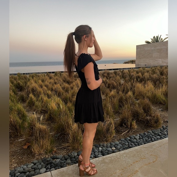 Profile Picture of Lauren Haycraft (@laurenkhaycraft) on Poshmark