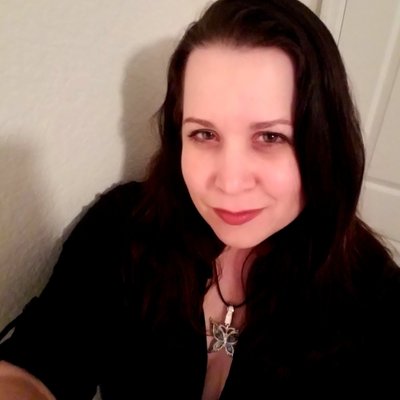 Profile Picture of Amanda Hayles (@Abhayles) on Twitter