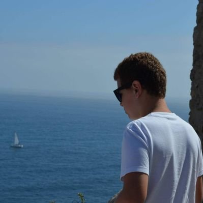 Profile Picture of David Macbeth (@DavidMac212) on Twitter