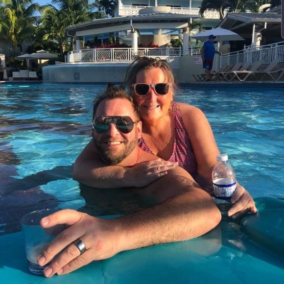 Profile Picture of Jeremy Klein (@klein3jeremy) on Poshmark
