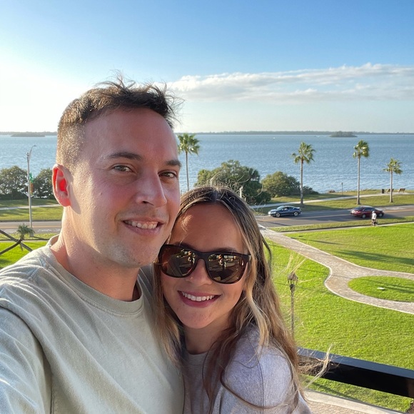 Profile Picture of Matthew Cutshall (@matthewcutshall) on Poshmark