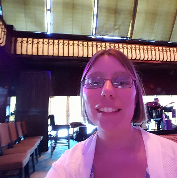 Profile Picture of Beth Dougherty (@beth_dougherty) on Poshmark