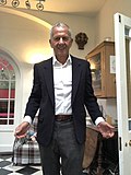 Profile Picture of Gerald Ratner - Wikipediaon Wikipedia