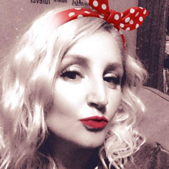 Amber Tritch - Poshmark Profile Picture of Amber Tritch (@rainbowbryte_18) on Poshmark